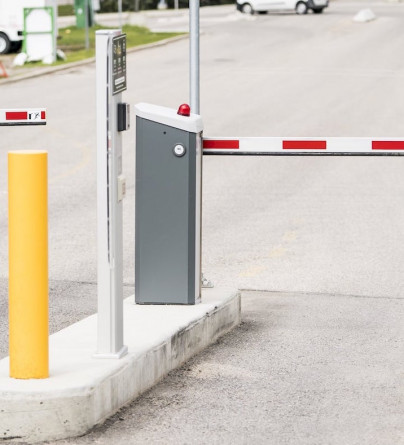Winsport VehicleAccessGate 03038 min