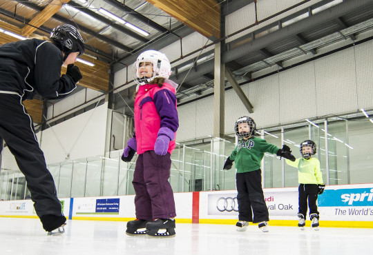 Winsport Skating childreninlesson