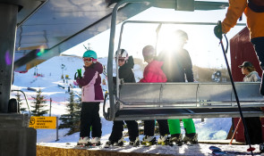 Winsport SchoolPrograms fourchildrengetonchairlift