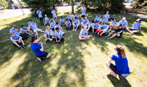 Group Orientation winsport summer camp volunteers 