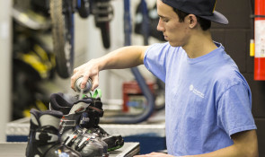 WinSport rental shop volunteer 